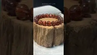 紅銅髮晶（Red Rutilated Quartz）是一種具有強大能量的水晶，內含紅銅色的金紅石針狀物，並帶有貓眼效應，使其更具靈性與珍稀價值。#台中水晶店 #尋寶家水晶 #紅銅髮晶#水晶批發