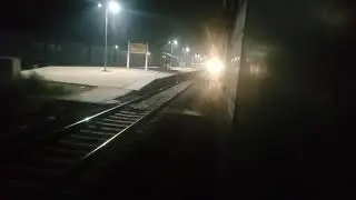 12565 Bihar sampark kranti overtaking 15081 Gomtinagar Intercity at Maijapur 