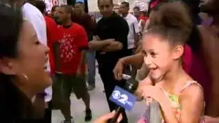 Beyonce makes surprise appearance at Harlem Target