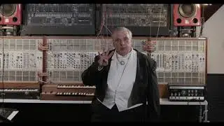 DON SLEPIAN gives a tour of EMEAPP's ARP 2500