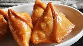 एकदम खस्ता और रसभरी मावा समोसा की रेसिपी बनाये आसानी से घर में| Sweet Samosa RECIPE.