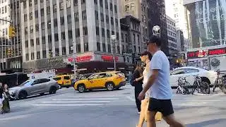 3 MINUTES NYC ON.... 6Av & W 47st