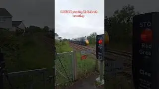 800306 passing Holmbush crossing #class800 #gwr #hitachi