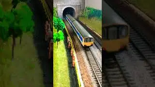 Bachmann Class 150's - Highfield Road OO Gauge Model Railway.