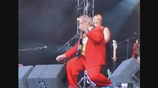 Blue Tapestry   I feel the Earth move  Cropredy 2003