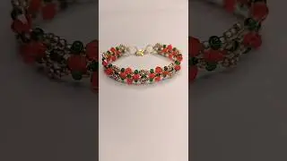Beautiful Bracelet Tutorial 🥰 #ytshorts #diy #shorts #pearljewellery