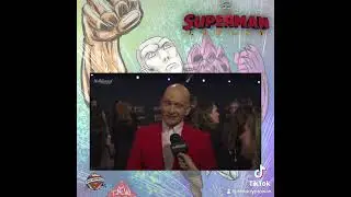 Anthony Carrigan discussing all things Superman legacy on that red carpet!!