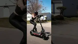 Would you pick @segway ZT3 Pro also ? 👀 #bikechick #segway #scooter #tatted