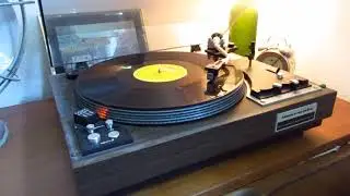 Marantz 6200 w/ Sumiko Black Pearl cartridge  MVI 3647