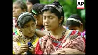 MEXICO: CHIAPAS: ARMY CLOSE BASE (2)