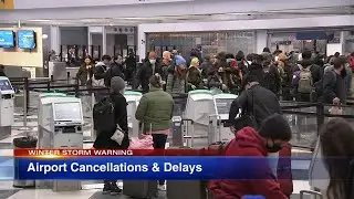 Hundreds of flights canceled at Chicago airports from winter snow storm