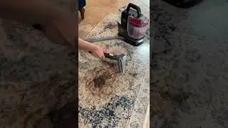 Our Hoover ONEPWR Cleanslate is a must have for all your stains and messes! #StainRemover #Cordless