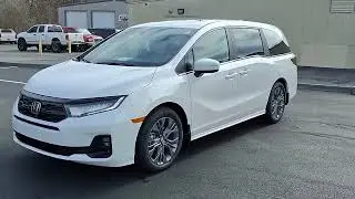 2026 Honda Odyssey Touring New H56427