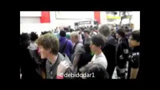 Gangnam Style Run Flash Mob on Saturday at MCM Expo London October 2012