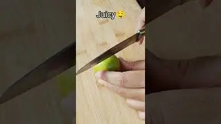 How to Juice a lemon #shorts #lemonhacks #youtubeshorts
