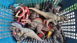 Hunting found,Godzilla,Jurassic world Dominion,mosasaurus, megalodon,kingkong,T-rex, vs Godzilla,