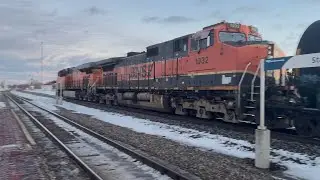 BNSF #8282 leads this EB manifest with H1 dash9 BNSF #1032 Staples Sub