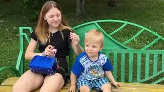 Как проводит летний денек 2 летний ребенок / How does a 2-year-old child spend a summer day