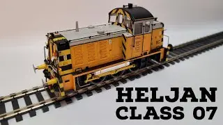 Heljan 29301 - Class 07 V1 Diesel shunter in Harry Needle livery No.07001 unboxing and overview