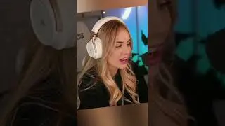 you laugh you lose part 09 #twitchstreamer #twitchfailslive #gamergirl - nalopia