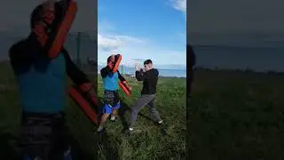 Muay Thai. Elbow begineres.тай бокс начинающий!