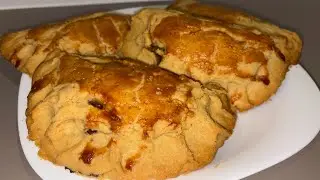 Rich and Flaky Ghanaian 🇬🇭 Meat Pie
