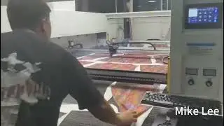 High speed textile fabric laser cutting machine for cutting on rolls of sublimation printed cloth