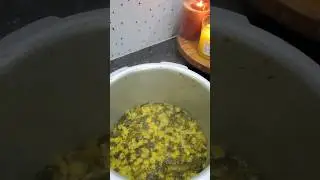 Khatti palak ki daal| green daal |#palakkidala #youtubeshorts #palak #daal #yummy #indianfood