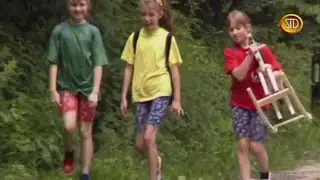 Kolorowe Trio M&oacute;j konik na biegunach