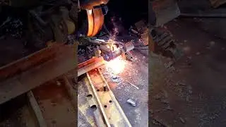 Cutting Track link Dozer Cat D8R #Shorts