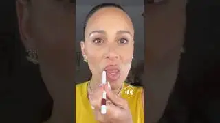 Naturally fuller lips over 40 #liphacks #lipliner #beautyover40 #makeupartist #makeuptutorial