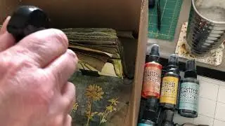 Tim Holtz Ideas journal Part 2 - How I grunge up my papers