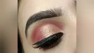 create this baby pink cut crease eye makeup look only with 2shades❤️❤️#eyemakeup #youtube