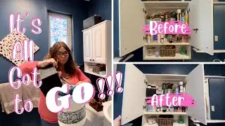 It's All Got to GO//Small Bathroom Declutter//Clean With Me