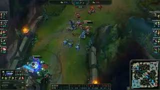 Smurfing on the enemy Zilean jungle