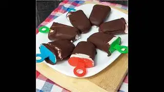 La meilleure glace au chocolat maison ! Sans machine, pr&ecirc;te en 5 minutes !
