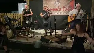 Eireann&rsquo;s Call Montage from 3 Keys Brewing show