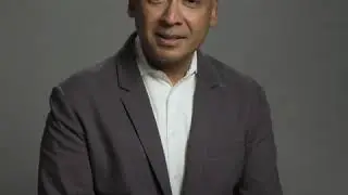 Atlanta orthopedic surgeon Dr. Anuj Gupta