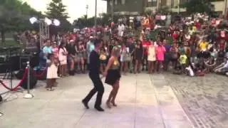 Amy Dominguez and Stephen Ray perform to Saoco Siempre sere guajiro