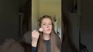 I use e.l.f. Stay All Night Setting Mist, SEINT Vanilla Dust and Blush+Bronzer brush!