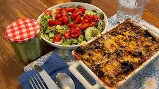 Cottage Cheese Pizza Bowl and Salad
