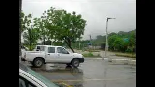 La ESPOL es BELLA,  muy bella su gente, al 2013.02.02 and FULL CSECT.