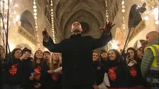 Unes 1.500 persones viuen de ple les Completes de Manacor per cantar els Goigs a Sant Anto