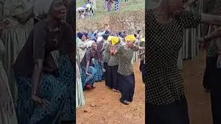 They praise the Lord even when it rain!