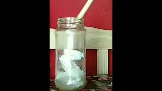 pegamento con Telgopor y diluyente poliuretano.