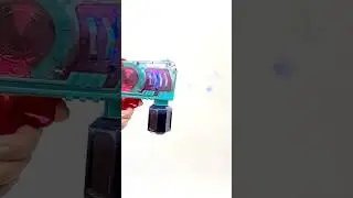 The new PoppinColorz Cozmic Colour Bubble Blaster is here!🫧