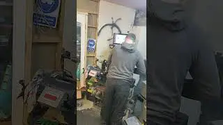 Dynamically balancing a scat crankshaft assembly.