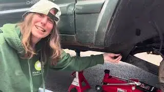 Jeep Cherokee XJ 2000 Control Arm Fix with Shelby and Chris!
