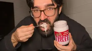 Eating 7oz of Strawberry Marshmallow Fluff (No Water)