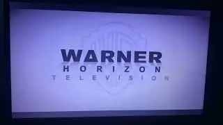 Man Sewing Dinosaur/Alloy Entertainment/Warner Horizion Television/Netflix (2019)